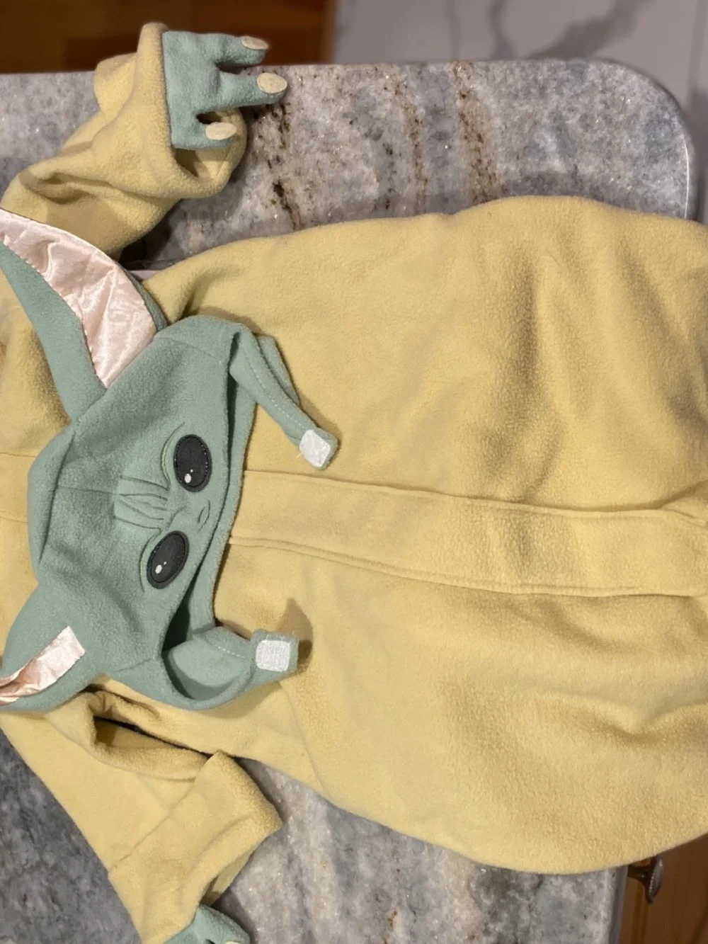 Baby Yoda Costume (Grogu) - Picture 3 of 3
